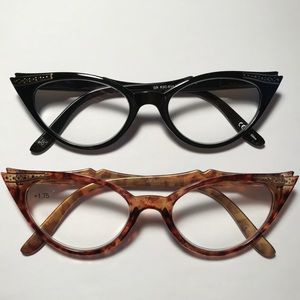 Cat-Eye Reading Glasses (+1.75)